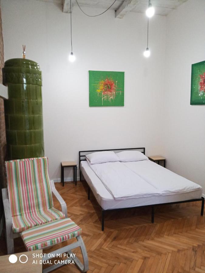 Gogol 14 Апартаменти В Історичному Центрі Міста Uzhhorod Εξωτερικό φωτογραφία